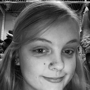 Meet your Posher, Hilarie